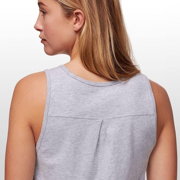 THE NORTH FACE | Women's Simple Logo Tank Top, Size L, NWT - Picture 8 of 16